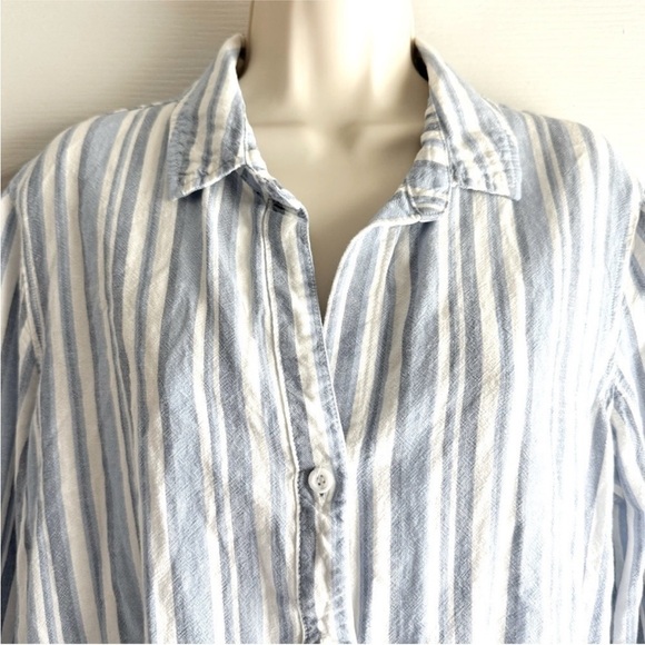 Bella Dahl Button Down Shirt - Picture 4 of 7